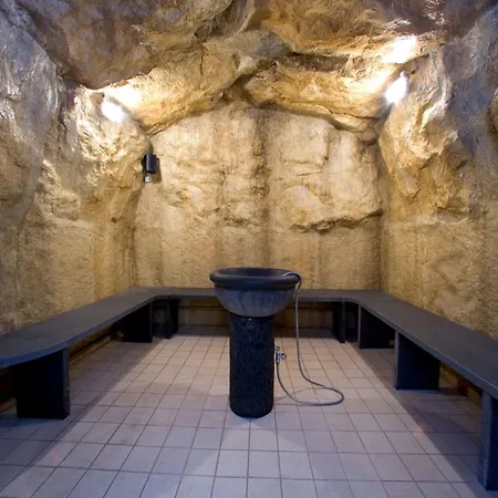 מלון Ulisse Deluxe