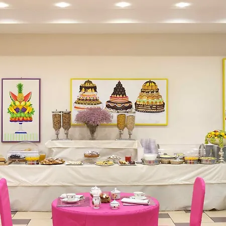 מלון Ulisse Deluxe סורנטו