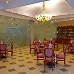מלון Ulisse Deluxe סורנטו