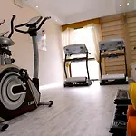 מלון Ulisse Deluxe 3*