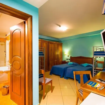 Ξενοδοχείο Ulisse Deluxe