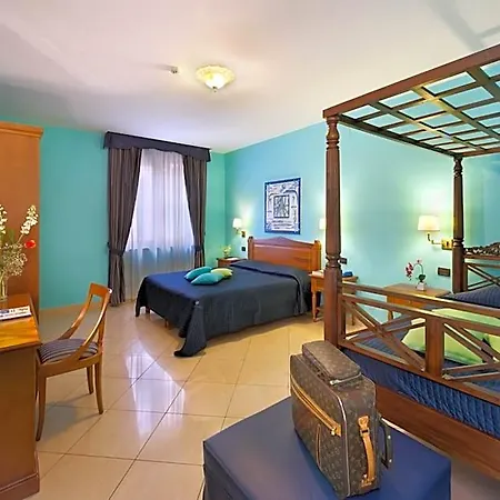 Ulisse Deluxe 3* Σορέντο